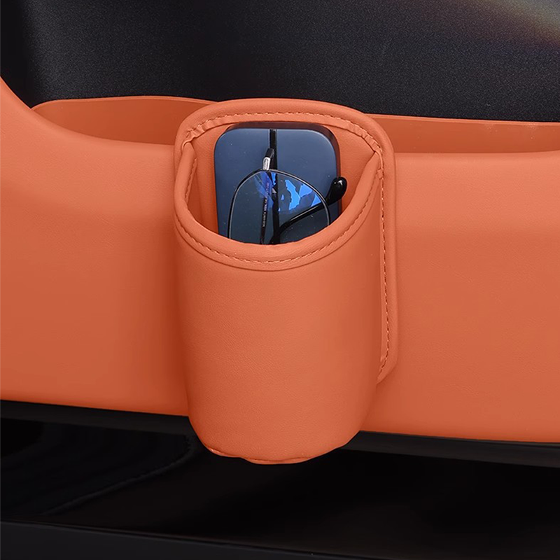 🥳2026 HOT SALE🥳💞50K+ SOLD!🚗🧺 66% OFF! Leather Car Door Cup Holder – Wide‑mouth opening, easy reach for drinks & phone. Clip‑on secure fit. PU leather, tough & stylish. 🛡️✨
