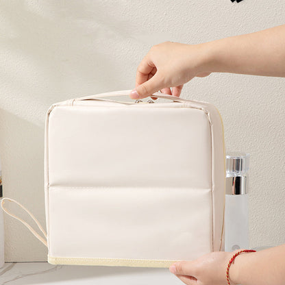 🔥Hot Sale🔥Stylish Handheld Partitioned Cosmetic Bag